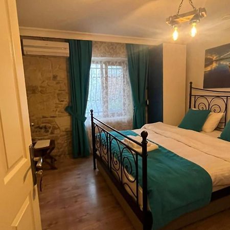 Foca Antik Otel Esterno foto