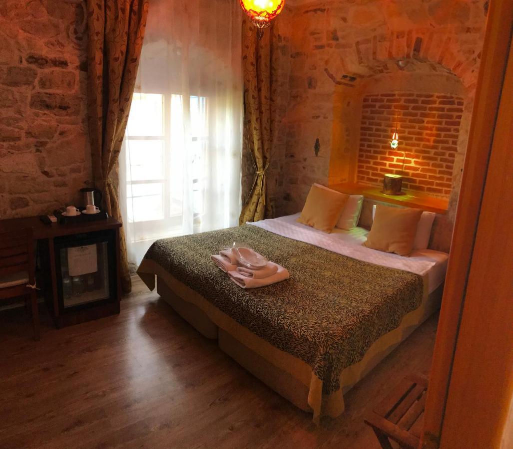 Foca Antik Otel Esterno foto