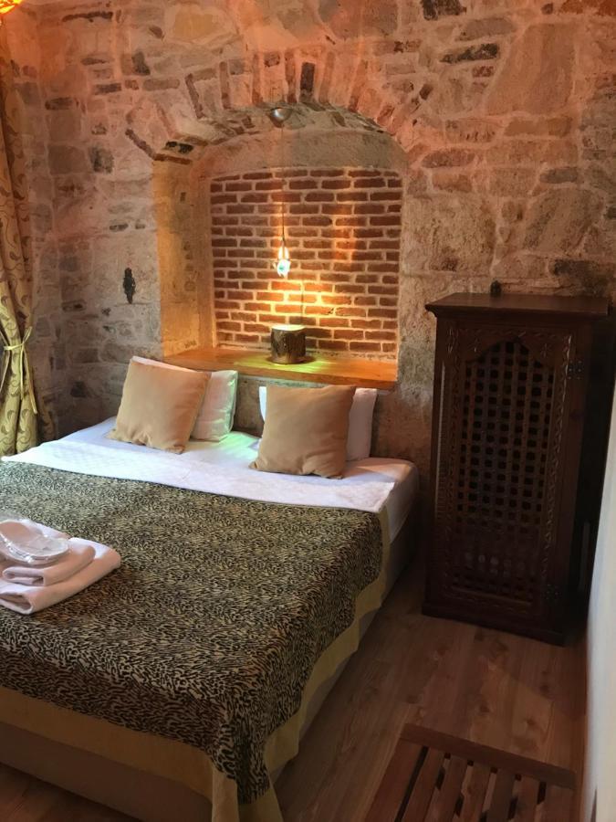Foca Antik Otel Esterno foto
